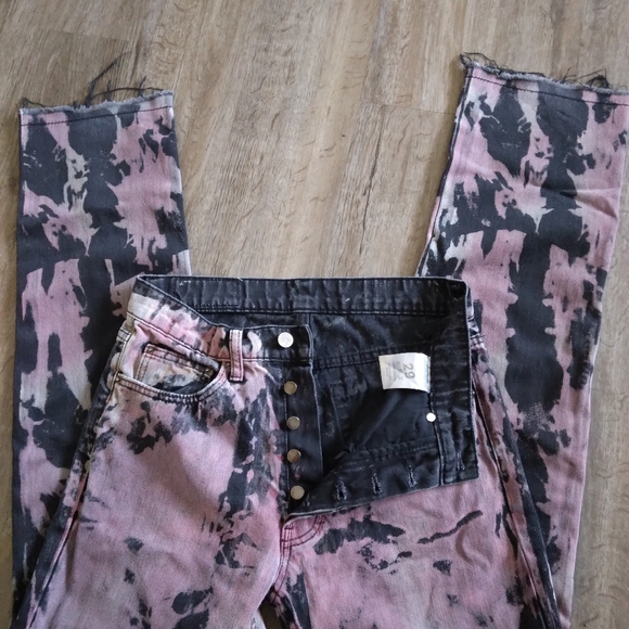 MNML -MENS ACID WASH JEANS SIZE 29 - Picture 5 of 7